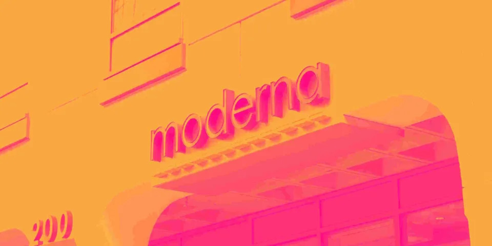 Q4 Rundown: Moderna (NASDAQ:MRNA) Vs Other Therapeutics Stocks