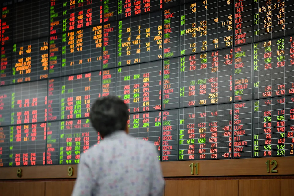 Global markets are rallying on Wall Street's pain — but others are deep in the red