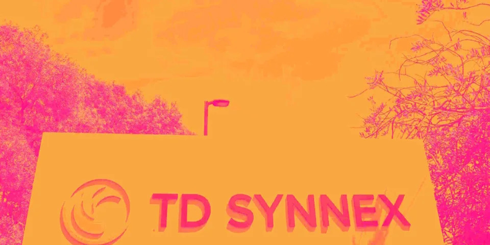 TD SYNNEX (NYSE:SNX) Misses Q1 Sales Targets, Stock Drops