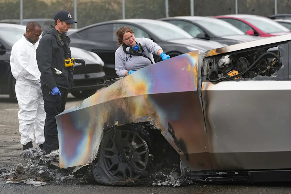 Tesla stock just capped off the worst quarter since 2022