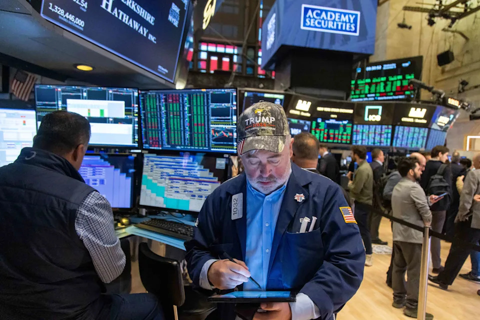 S&P 500 Gains and Losses Today: Index Thrashed as China Strikes Back on Tariffs