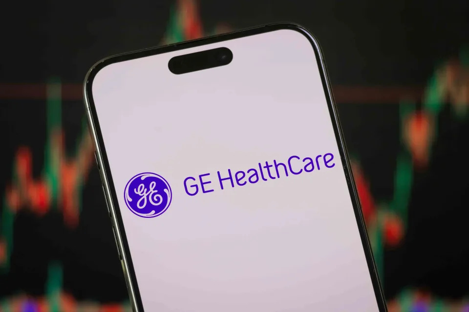 GE HealthCare, Vernova, Aerospace Stocks All Tank on China's Retaliatory Tariffs