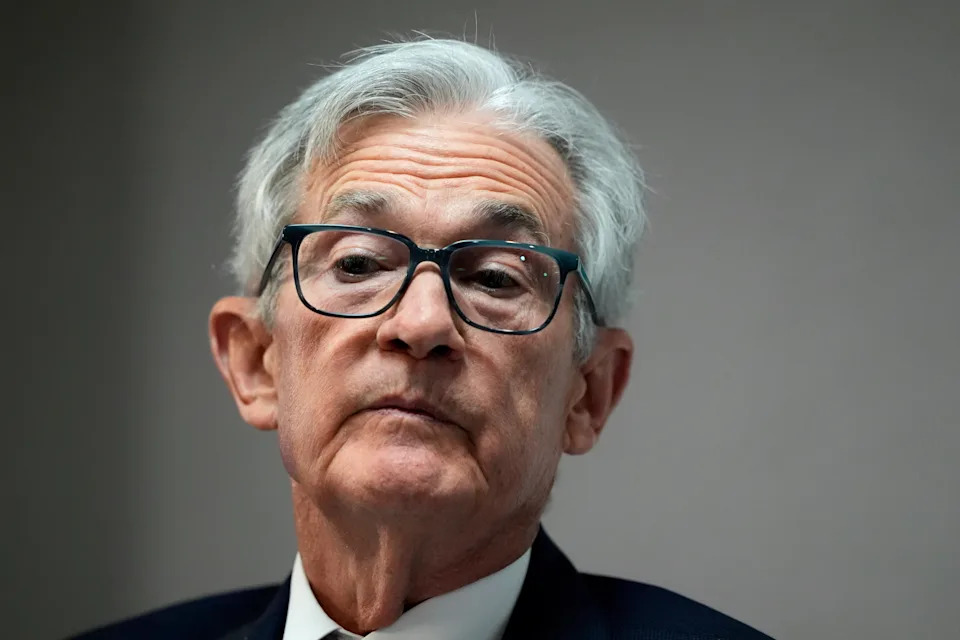 Pressure on Fed and Powell rises as Wall Street rate cut bets mount