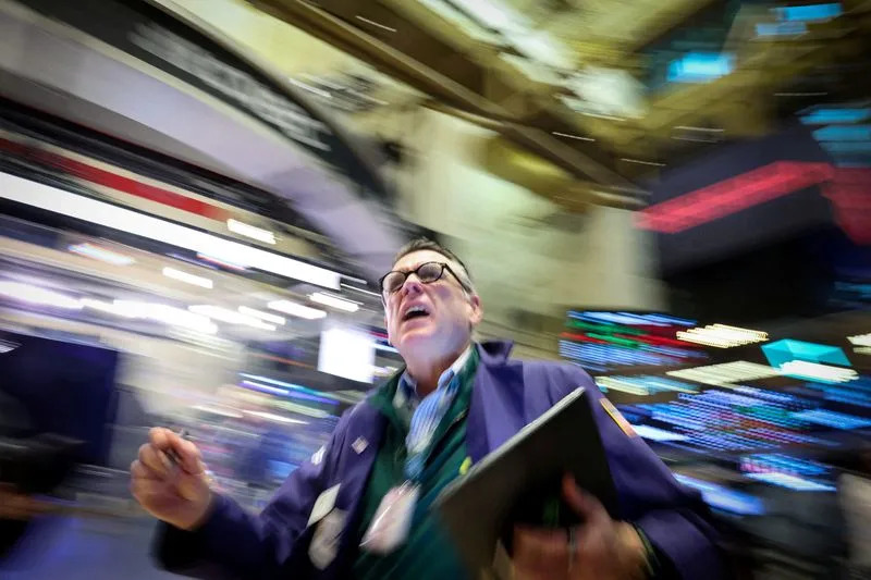 IMF: Trade tensions can lead to stock market crashes
