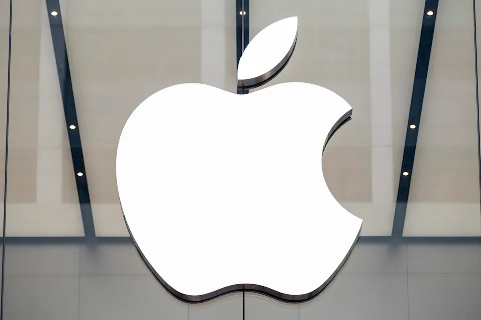 Apple market cap falls back below $3 trillion as 'relief rally' fades amid new tariff uncertainty