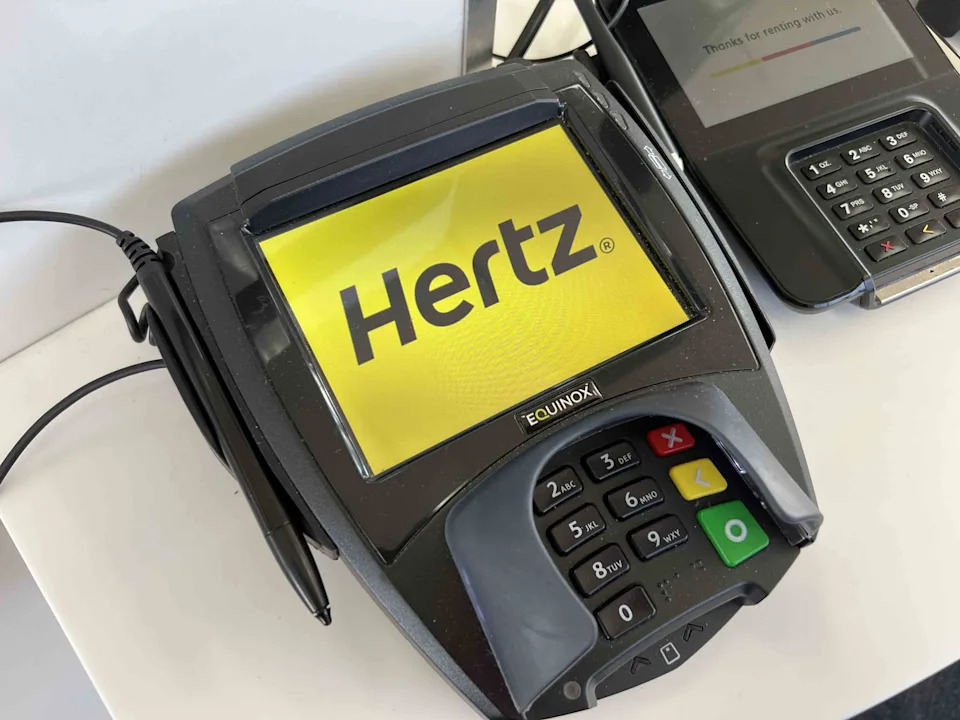 Hertz Stock Drops Monday, Giving Back Some Gains After Ackman-Fueled Rally
