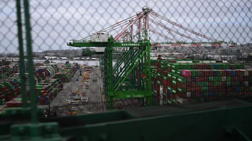 The US economy likely just had its worst quarter since Covid